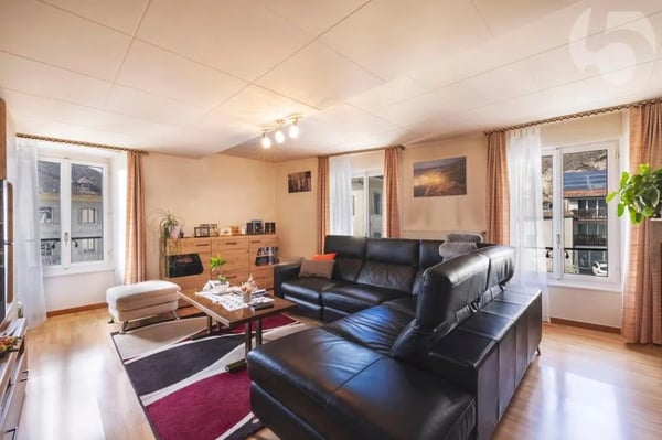 Investment property in the heart of Ollon 2