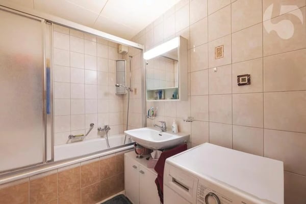 Investment property in the heart of Ollon 4