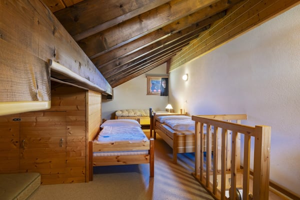 Appartement au pied des pistes avec balcon et magnifique vue sur les montagnes 10