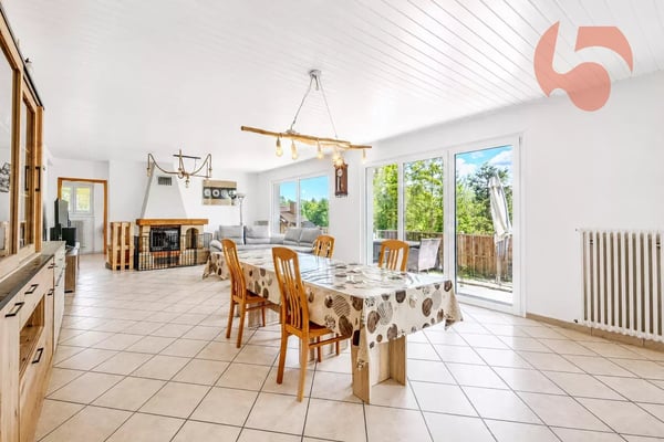 Villa individuelle avec revenu locatif  à deux pas du lac 7