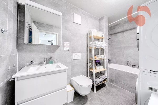 Magnifique 3.5 pièces de 102.8 m² dans une PPE de seulement 3 logements 10