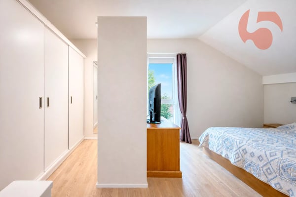 Magnifique villa de 4.5 pièces avec vue panoramique sur le Jura et la campagne environnante 9