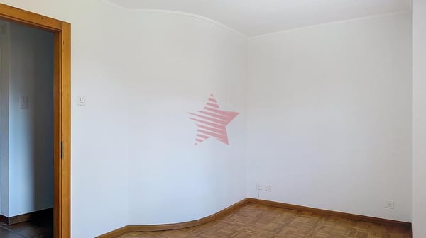 Charmante maison mitoyenne d'angle au coeur de Sierre 12