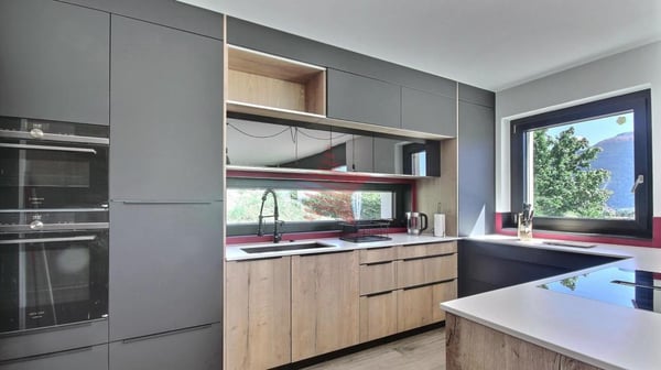 Villa neuve d'exception à Lens - Vue imprenable sur le lac du Louché et les Alpes 8