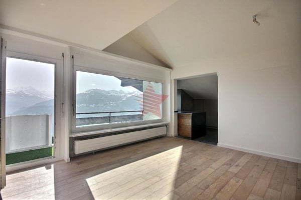 Superbe duplex intégralement rénové avec vue panoramique 1