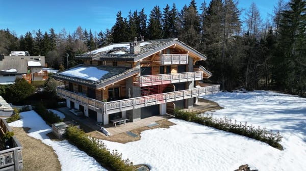 Appartement dans Chalet Résidentiel Minergie® Construit en 2022 1