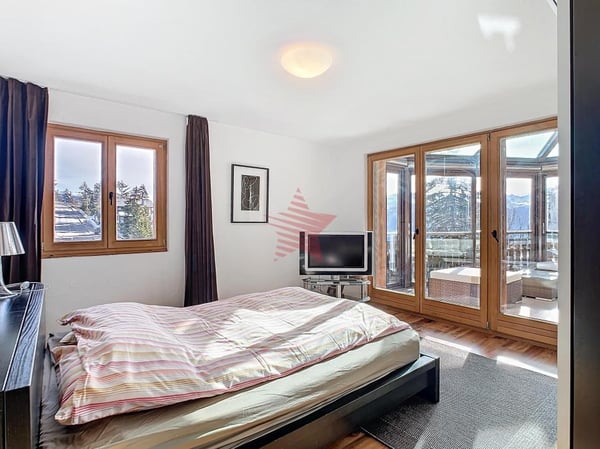Magnifique attique en duplex à Crans-Montana - Vue imprenable 13