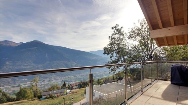 Superbe Villa Neuve Individuelle de 5,5 pièces 12
