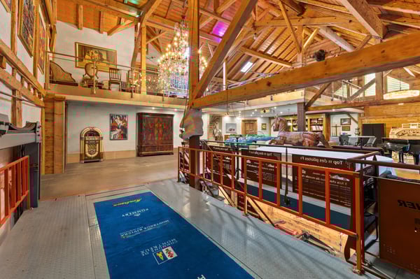 DOMAINE EXCEPTIONNEL AVEC VUE PANORAMIQUE SUR LE LAC 8