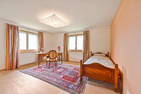 LUTRY - UNIQUE ! SOMPTUEUSE VILLA  AU COEUR DES VIGNES 8