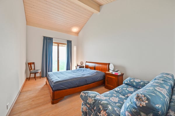 LUTRY - UNIQUE ! SOMPTUEUSE VILLA  AU COEUR DES VIGNES 9