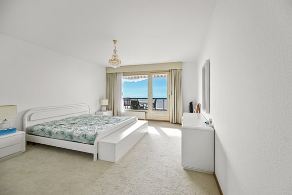 MONTREUX - SPACIEUX 1.5 PIECES AVEC VUE IMPRENABLE 6