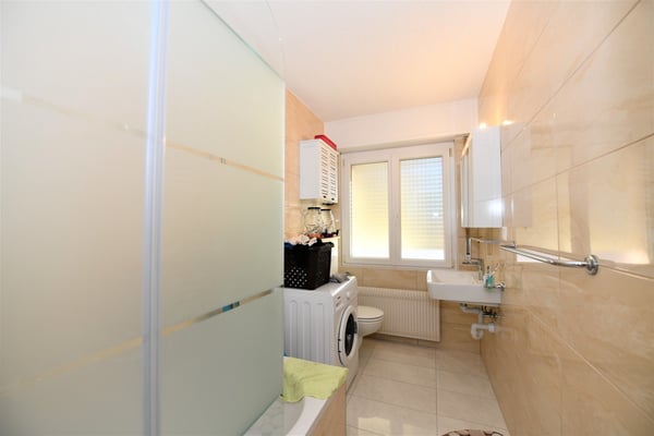 SION - SUPERBE APPARTEMENT 1.5 PIECES RENOVE AVEC BALCON 8