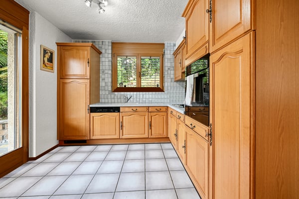 BRENT - VILLA INDIVIDUELLE DE 1.5 PIECES AVEC BELLE VUE LAC ET PISCINE 8