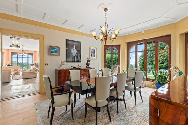 DOMAINE EXCEPTIONNEL AVEC VUE PANORAMIQUE SUR LE LAC 5