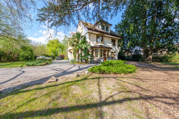 SOMPTUEUSE MAISON DE MAITRE AVEC JARDIN D'EXCEPTION 4