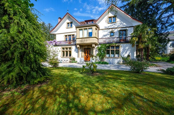 SOMPTUEUSE MAISON DE MAITRE AVEC JARDIN D'EXCEPTION 3