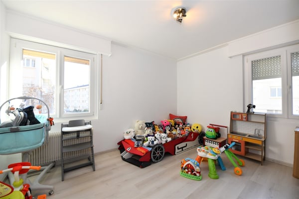 SION - SUPERBE APPARTEMENT 1.5 PIECES RENOVE AVEC BALCON 10