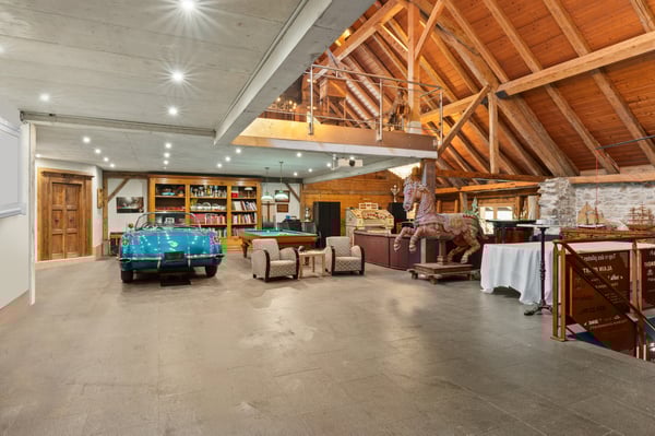 DOMAINE EXCEPTIONNEL AVEC VUE PANORAMIQUE SUR LE LAC 7