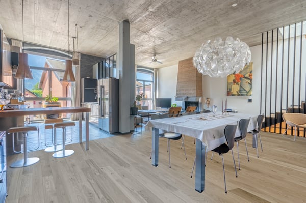 NOVILLE - MAISON VILLAGEOISE RENOVEE - INTERIEUR NEW YORKAIS - 7