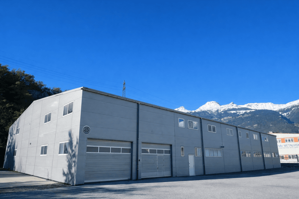 SIERRE - HALLE INDUSTRIELLE DE 2'200 M2 AVEC PROJET DE TRANSFORMATION 6