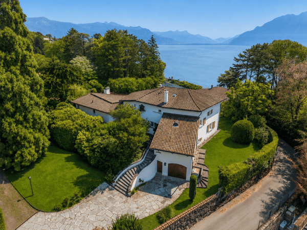CHEXBRES - MAISON DE MAÎTRE AVEC PISCINE, VUE LAC & APPARTEMENT 1