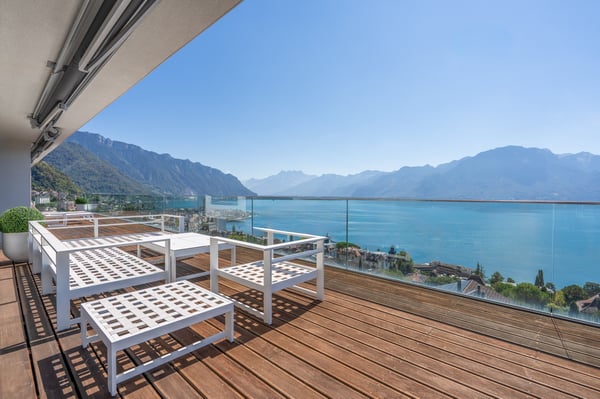 MONTREUX - ATTIQUE EXCEPTIONNEL AVEC VUE PANORAMIQUE 2