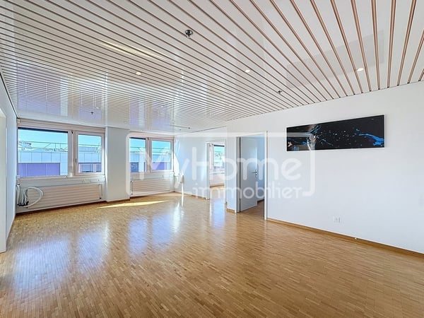 Local commercial de 120 m2 à louer 1