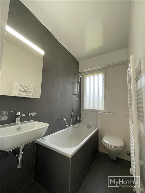 A saisir ! Superbe logement à proximité du centre ville ! 6