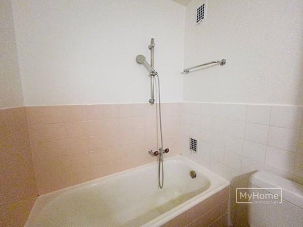 A saisir ! Superbe deux pièces à louer proche du centre-ville ! 6