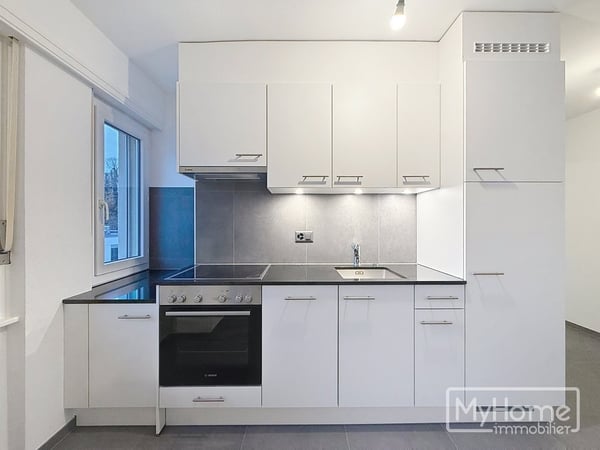 Logement rénové au coeur de la ville 3