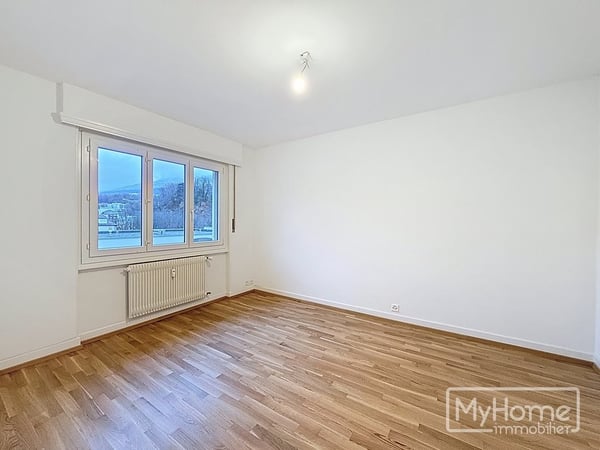 Logement rénové au coeur de la ville 6