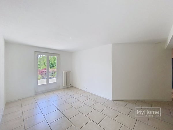 Appartement de 4 pièces avec grande terrasse au coeur d'Échallens 7