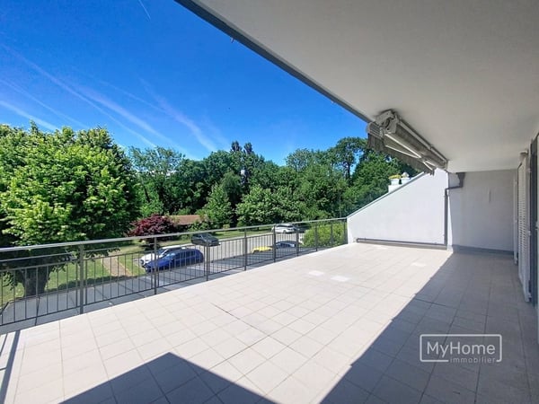 Appartement de 4 pièces avec grande terrasse au coeur d'Échallens 1