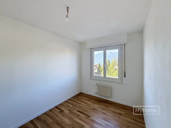 Appartement 5 pièces entièrement rénové au 2ème étage ! 5