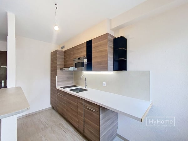 Studio moderne et lumineux à Crissier ! 2