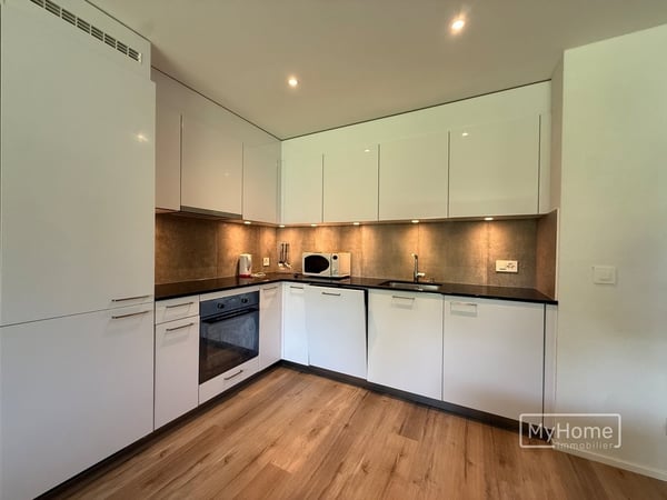 Bel appartement de 2.5 pièces avec joli jardin privatif 3