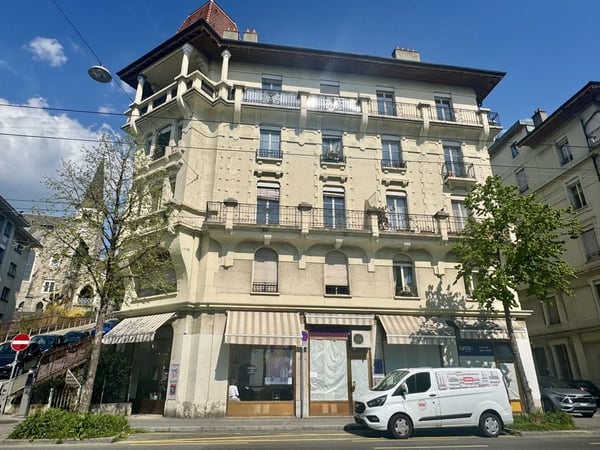 Lausanne