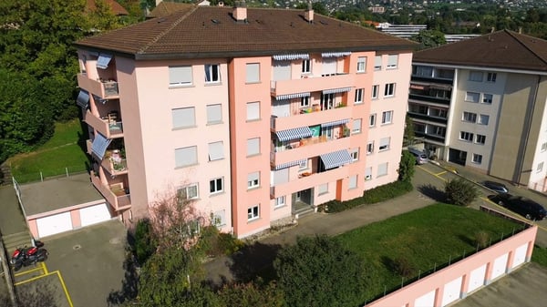 Appartement 3 pièces en rénovation au 4ème étage 2