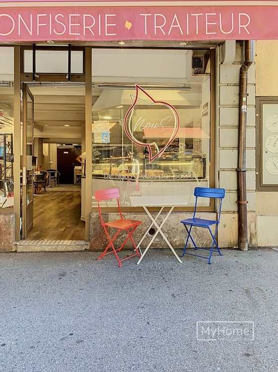 Local commercial avec laboratoire 6