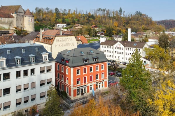 Immeuble mixte rénové au centre de Porrentruy 2
