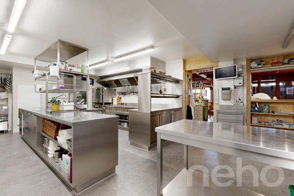 Superbe Hôtel-restaurant-boulangerie pour opportunité rare! 12