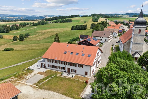Superbe appartement de 3.5p orienté sud-ouest dans bâtiment historique 11