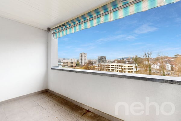 Très bel appartement de 1.5p en dernier étage avec balcon et vue! 4