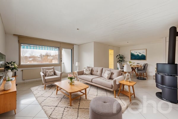 Très bel appartement de 1.5p en dernier étage avec balcon et vue! 1