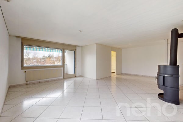 Très bel appartement de 1.5p en dernier étage avec balcon et vue! 2