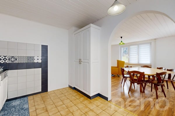 Belle maison de caractère à St-Ursanne ? 3 lots avec fort potentiel 5