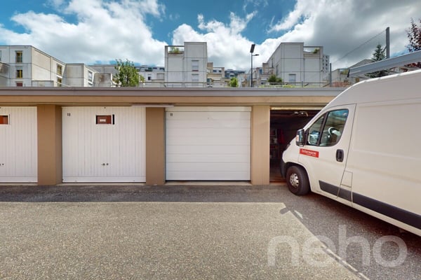 Appartement lumineux avec vue imprenable ? 1.5 pièces au 11e étage 12