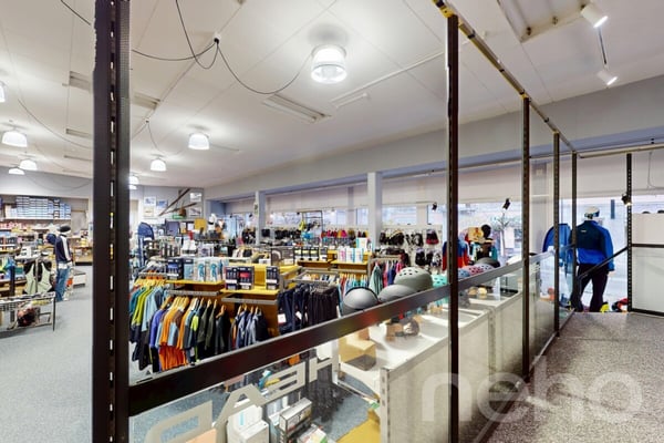 Bel immeuble mixte au coeur de St-Imier avec bon rendement! 8