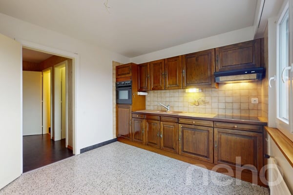 Lumineux 1p dans les hauteurs de la ville avec balcon + garage 7